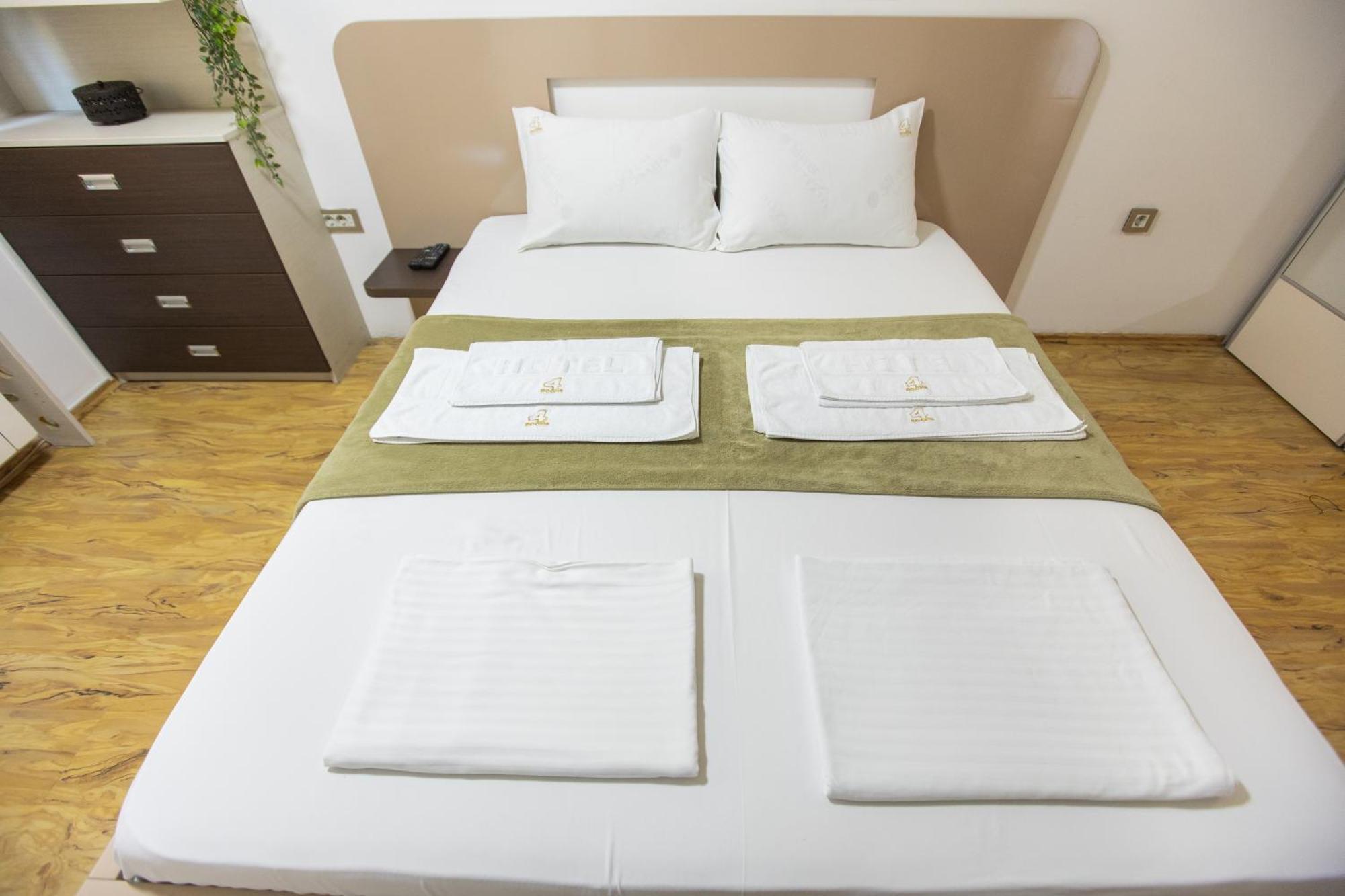 4 Rooms Apartments Nis Exterior photo