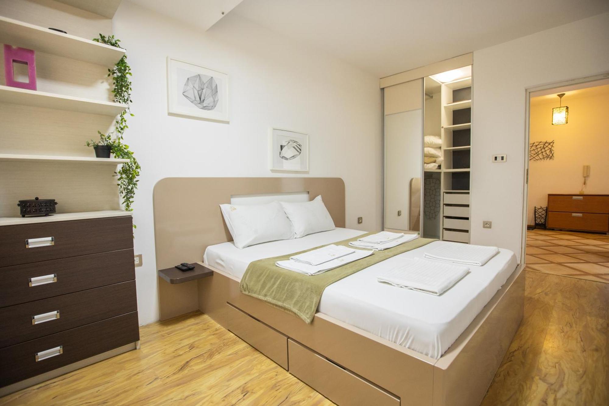 4 Rooms Apartments Nis Exterior photo