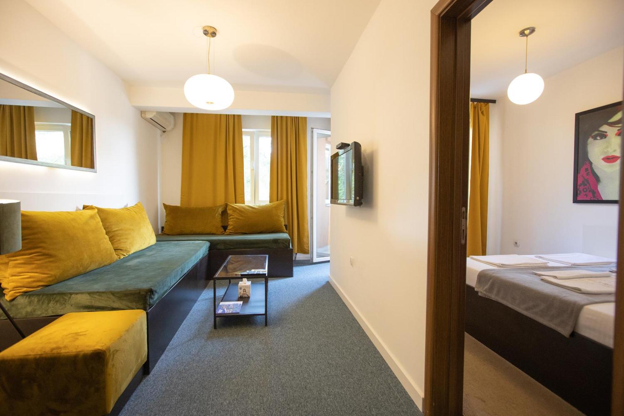 4 Rooms Apartments Nis Exterior photo