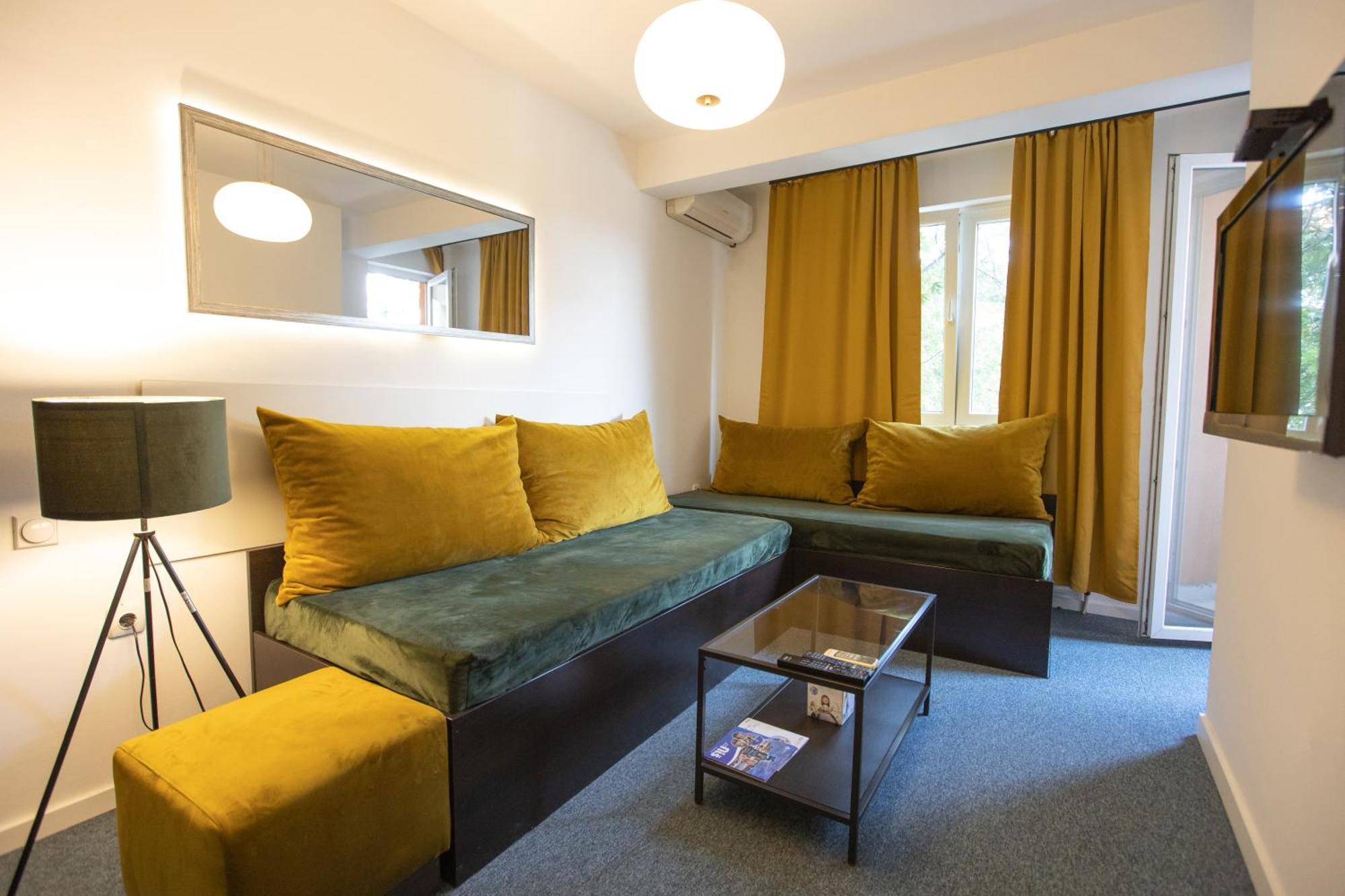 4 Rooms Apartments Nis Exterior photo
