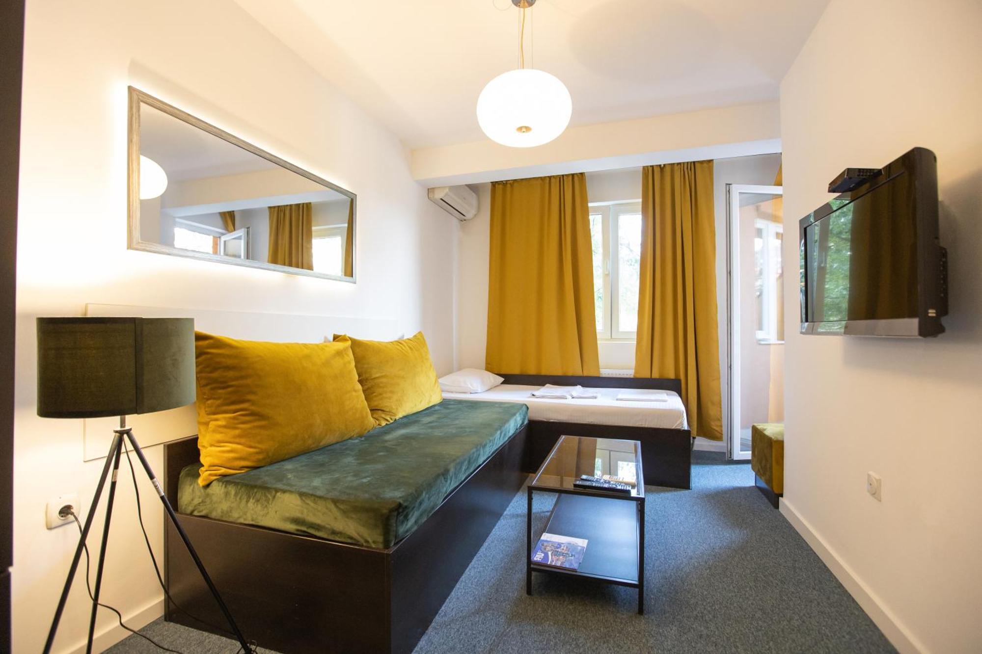 4 Rooms Apartments Nis Exterior photo